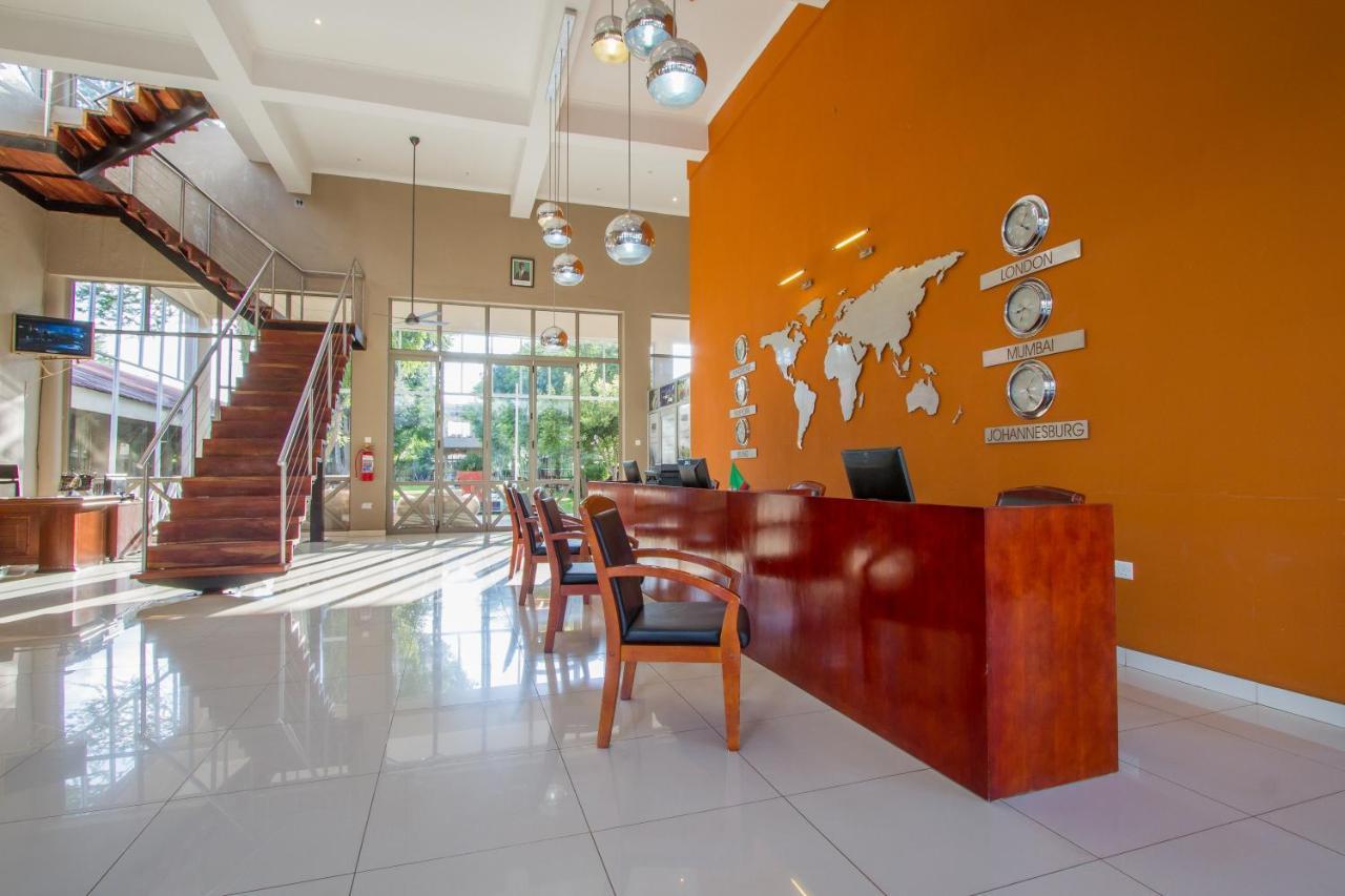 Cityblue Courtyard Hotel & Suites, Λίβινγκστον Εξωτερικό φωτογραφία