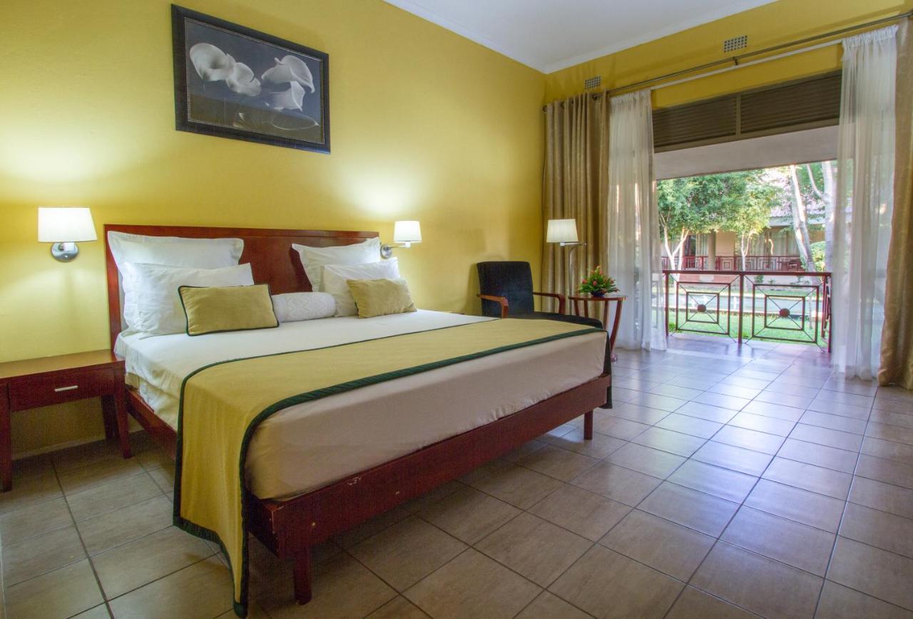 Cityblue Courtyard Hotel & Suites, Λίβινγκστον Εξωτερικό φωτογραφία